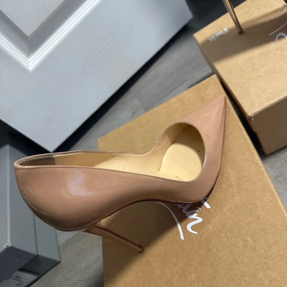 Nude so Kate Christian Louboutin heel - Picture 5 of 7